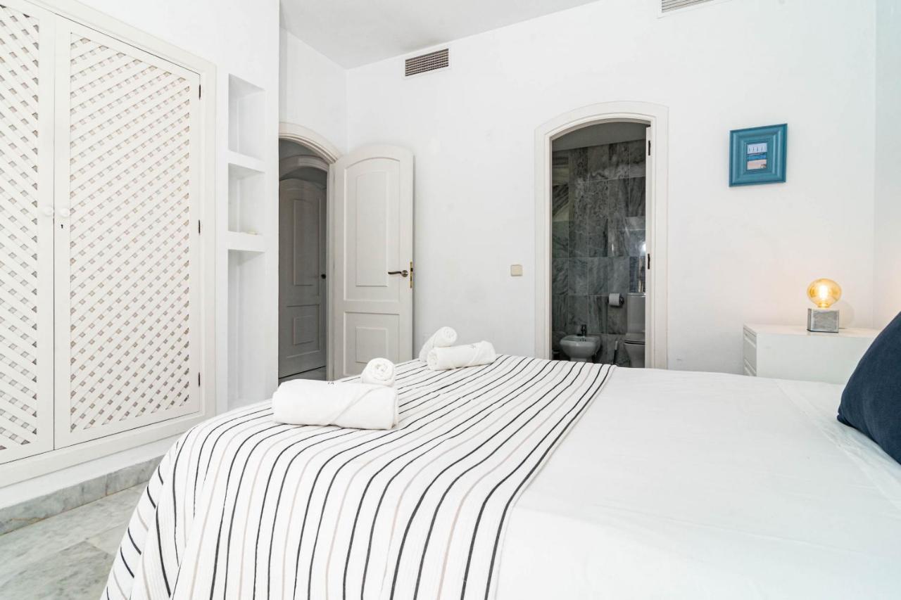 Camojan Blanco 15 Marbella